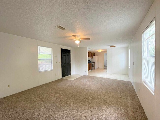 Building Photo - 5801 Flaxman St