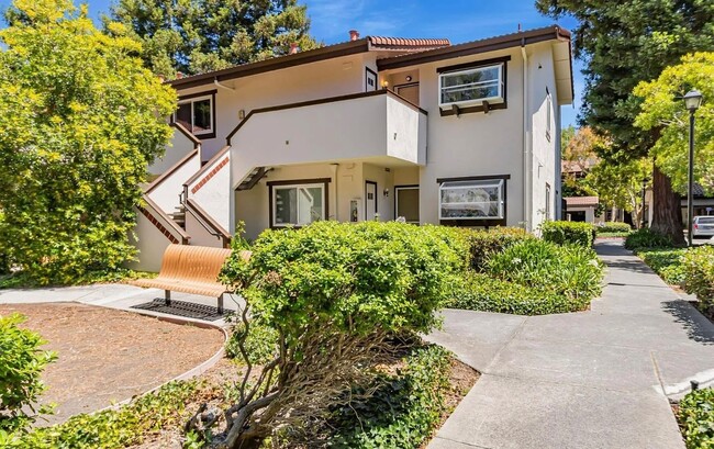 Foto del edificio - 1400 Bowe Ave