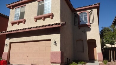 Building Photo - 10784 Avenzano St