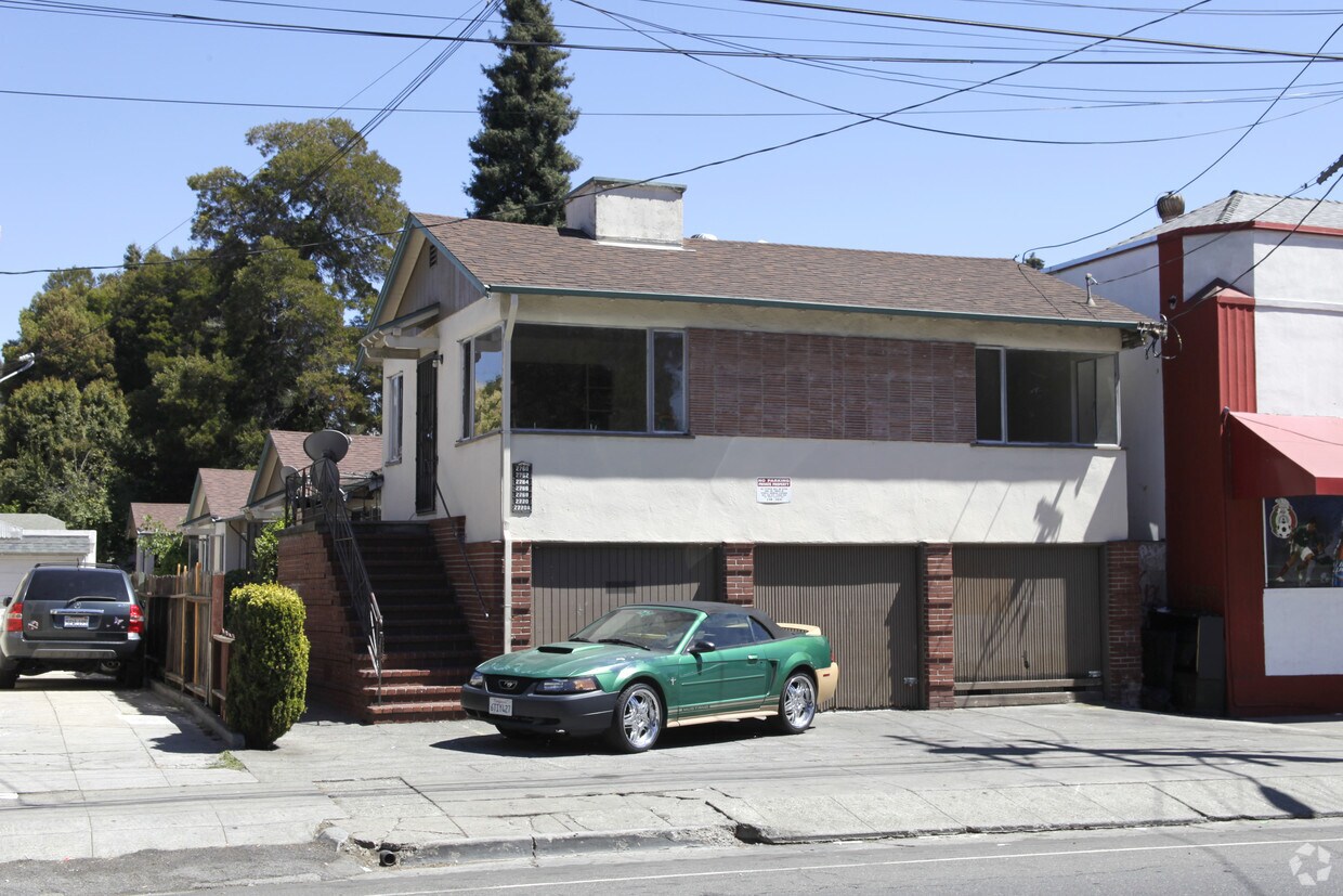 Primary Photo - 2760-2770 Fruitvale Ave