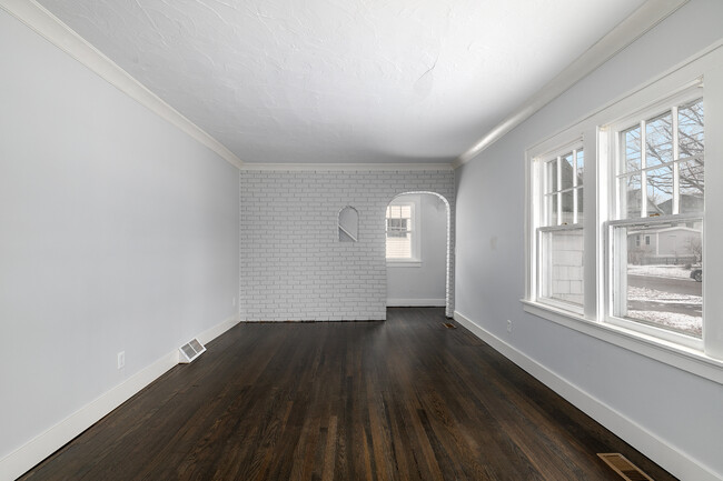 Living Room - 1816 Todd Ave