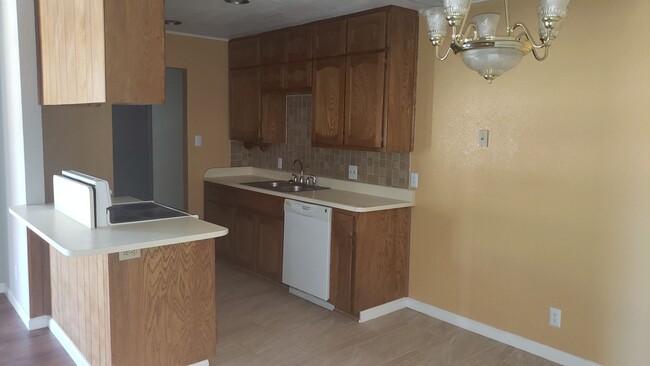 Building Photo - Southwest Duplex