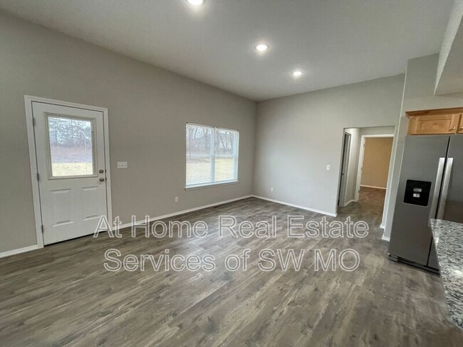 Foto del edificio - 3912 W Linwood St