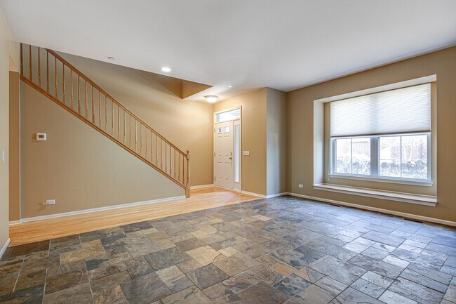 Building Photo - 1778 Tudor Ln