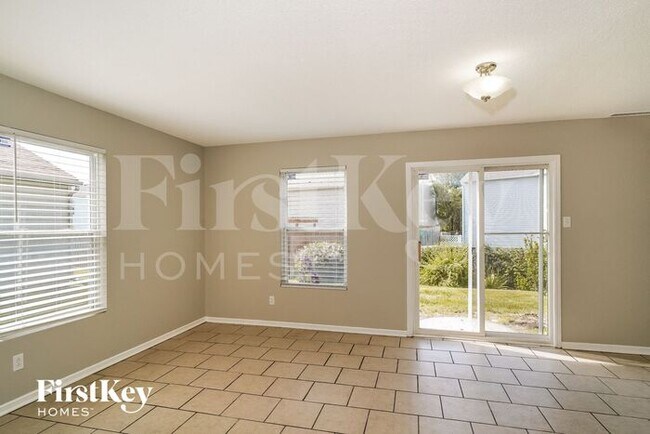 Foto del edificio - 8843 Browns Valley Ln