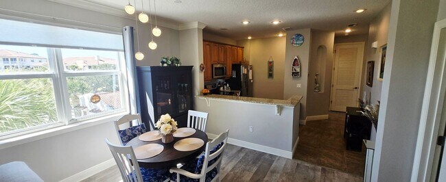 Foto del edificio - Stunning Condo For Rent