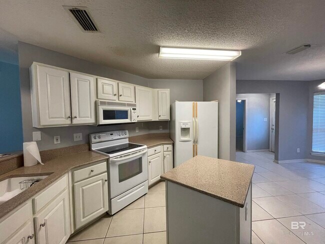 Foto del edificio - 8669 W Anvil Ct