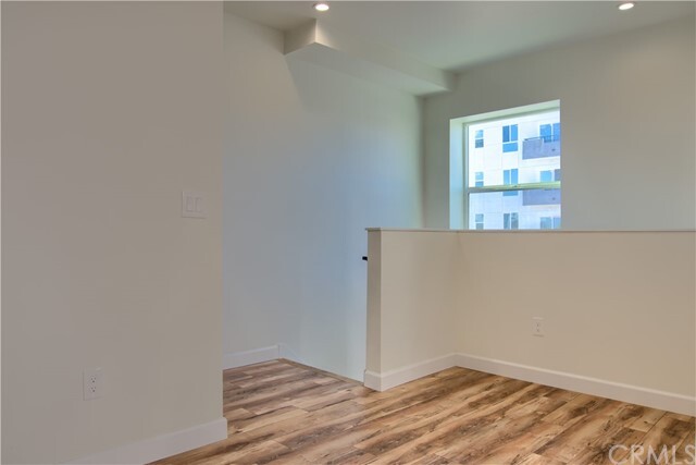Building Photo - 6522 Brynhurst Ave