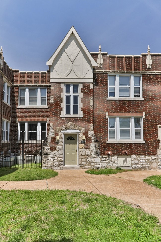 3801 Keokuk St Unit 2, St. Louis, MO 63116 Apartment for Rent in St