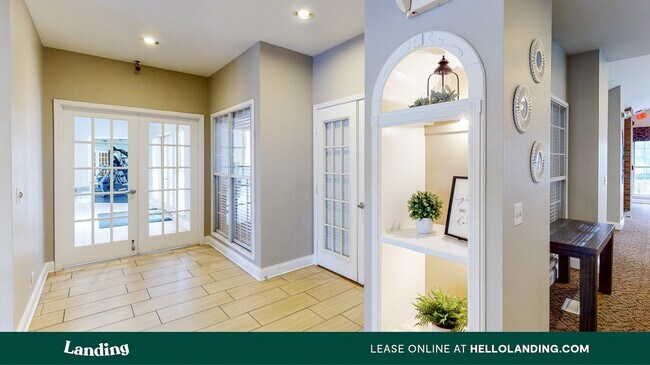 Building Photo - 1701 Johnson Dr