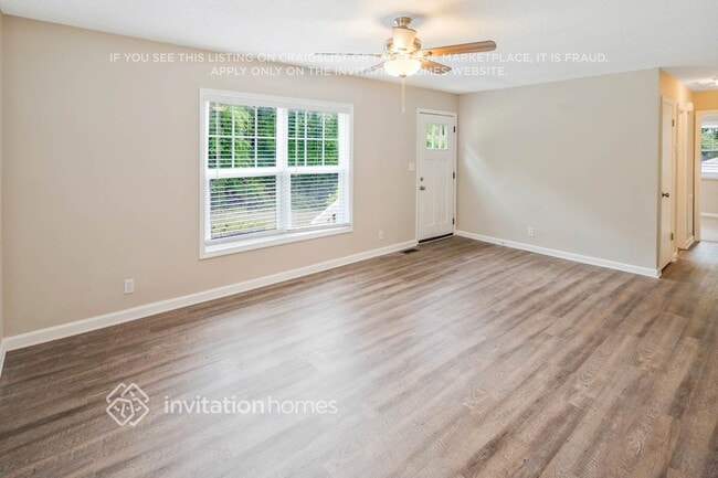 Foto del edificio - 2306 Eastview Cir