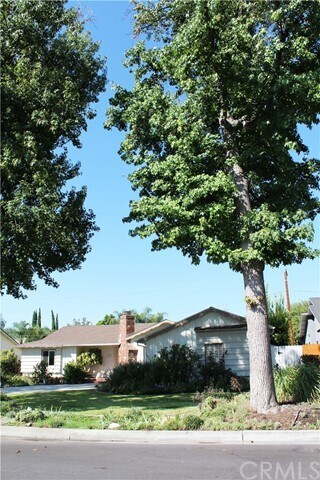 Building Photo - 1117 Encino Ave