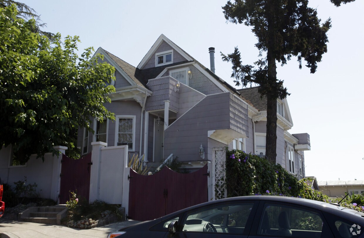 Foto principal - 1175 Excelsior Ave