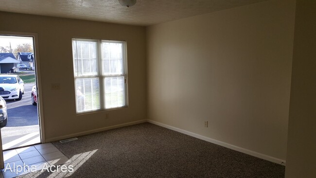 Building Photo - 2 br, 1 bath House - 268 Davis St