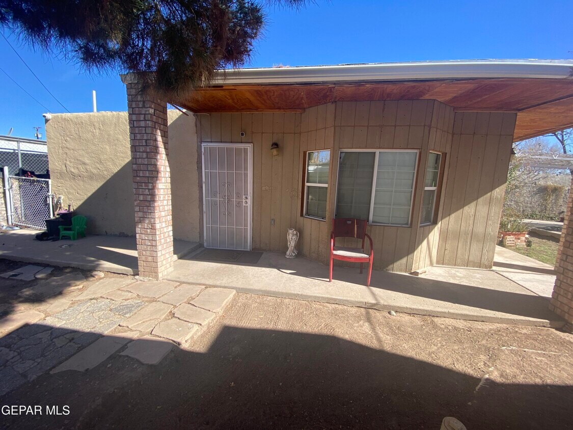 Primary Photo - 130 Buena Vista St