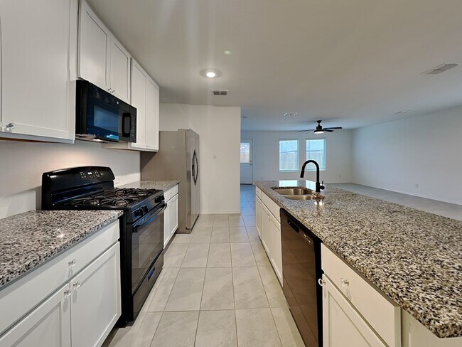 Building Photo - 1409 Dovekie Dr