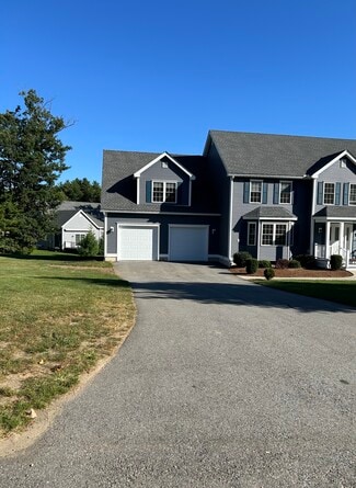 121A Robin Hill Front - 121A Robin Hill Dr