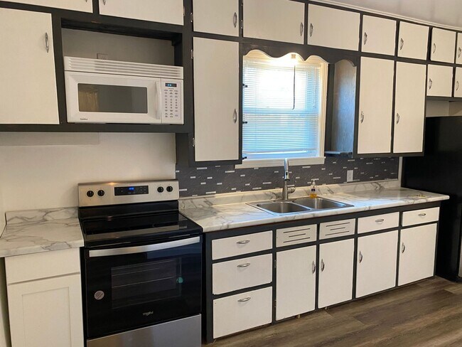 Foto del edificio - 2 Bed 1 Bath Single Family Home in Wausau