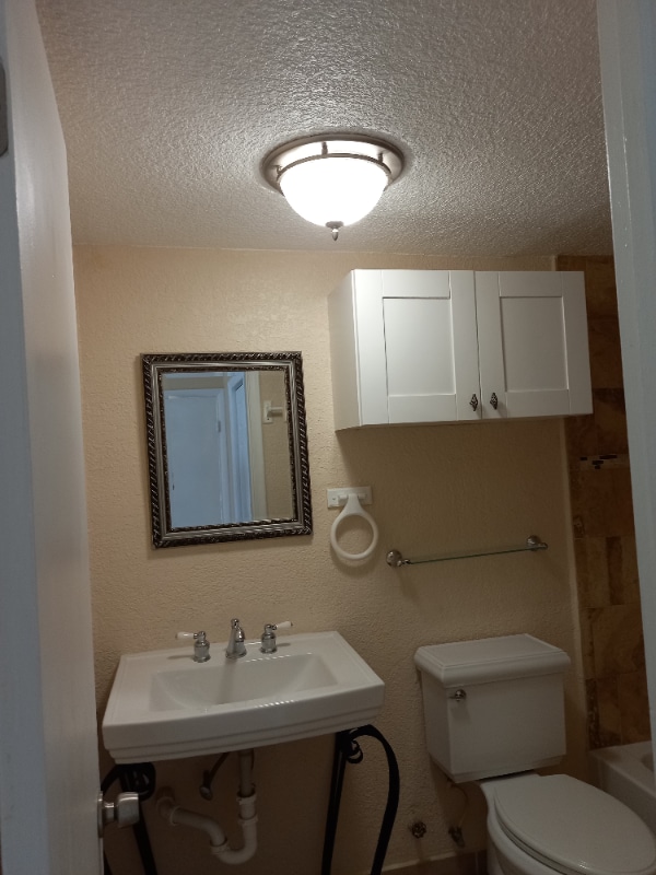 Photo - 43 W 43rd Pl Townhome