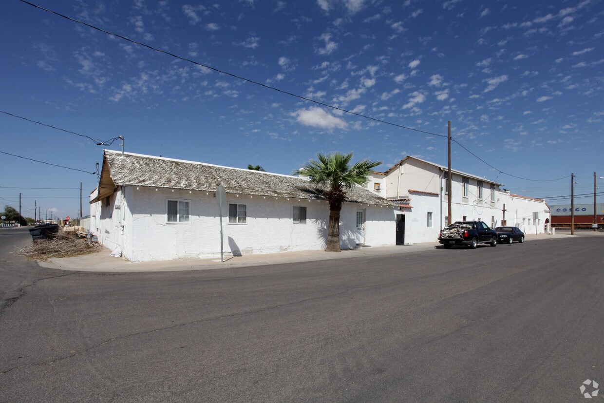 Foto del edificio - 201 W Main Ave