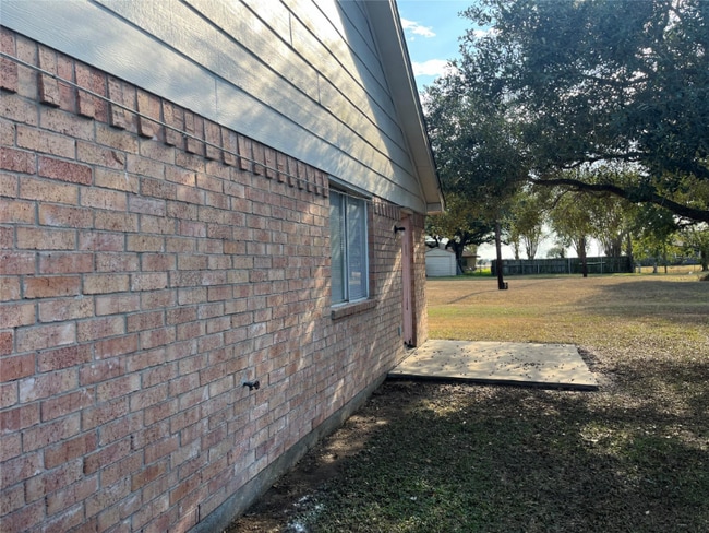 Foto del edificio - 768 Heritage Ln