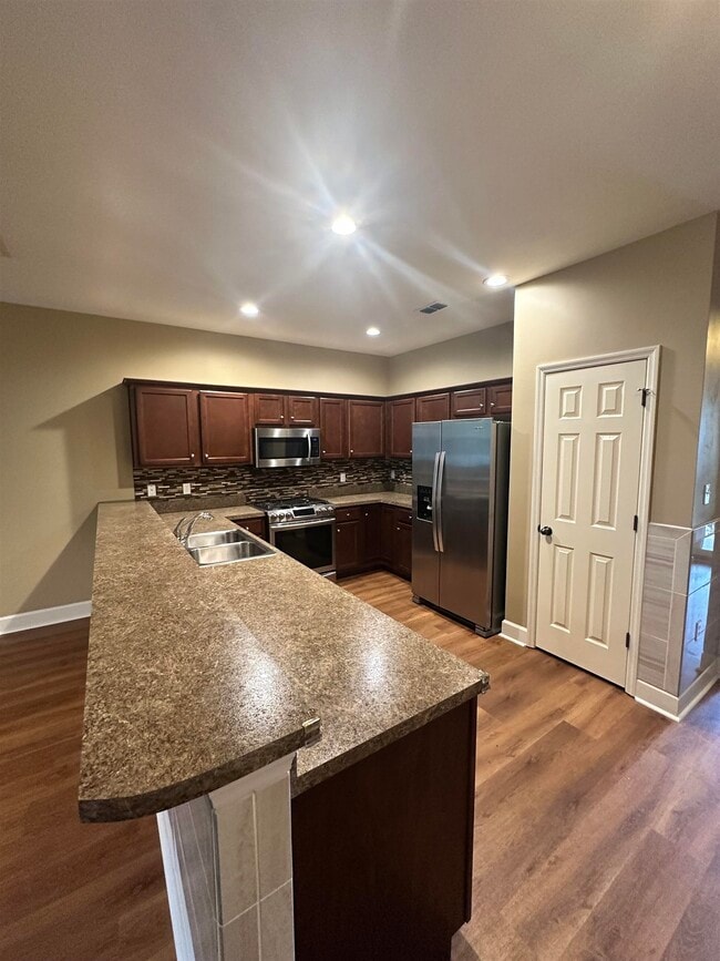 Building Photo - 5614 Hampton Hill Cir