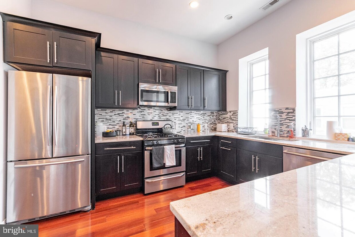 Foto principal - 915 S 11th St
