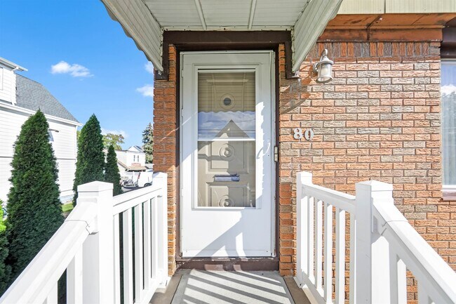 Foto del edificio - 80 WALLACE St