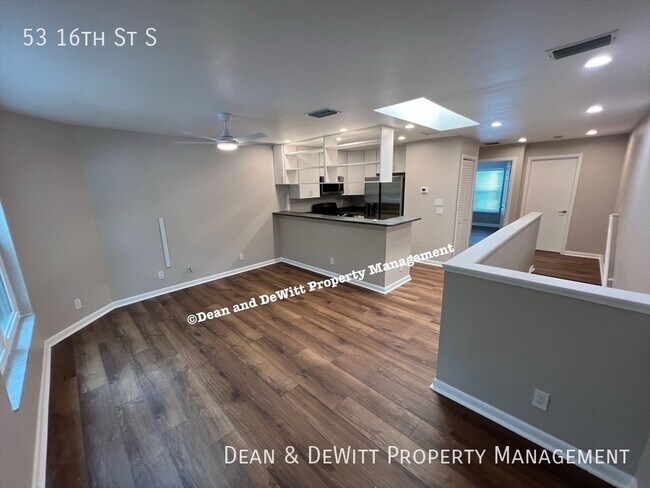 Foto del edificio - 53 16th St S