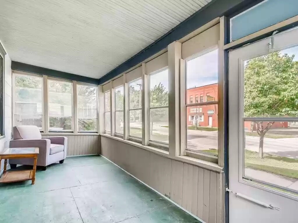 560 Stryker ave Unit 2, Saint Paul, MN 55107 560 Stryker ave Saint