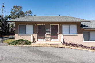 Building Photo - 414 Hayden Rd