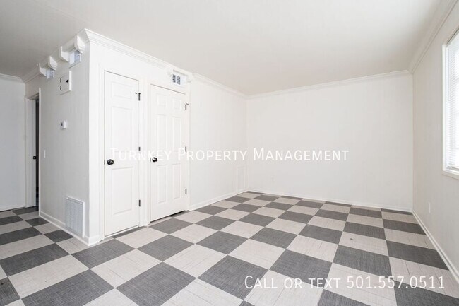 Foto del edificio - 612 E 7th St
