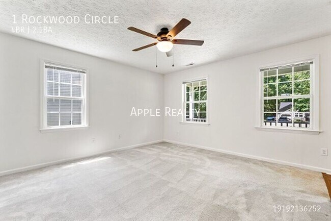 Foto del edificio - 1 Rockwood Cir