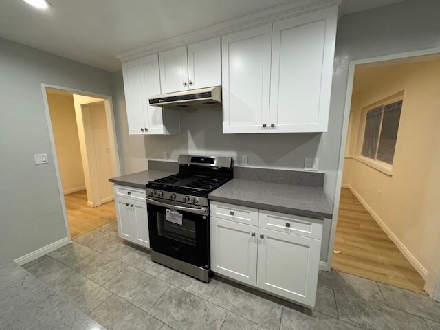 Kitchen view 1 - 1501 Abbot Ave