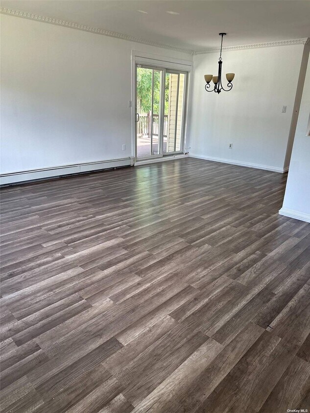 Foto principal - 96 Huron Dr