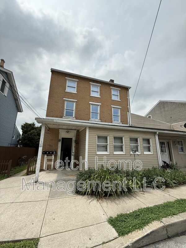 Foto principal - 22 W Gay St