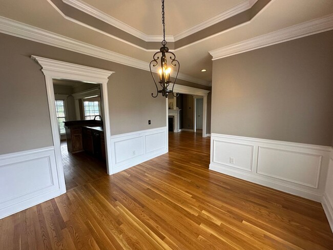 Building Photo - Charming 3 Bed 2 Bath Home In Murfreesboro