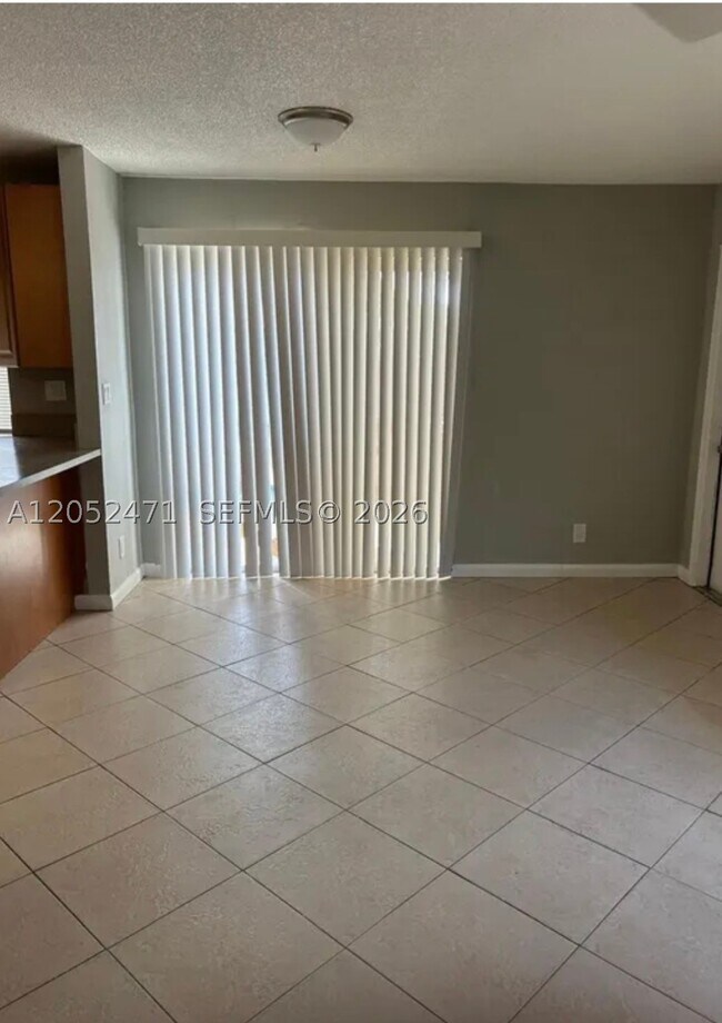 Foto del edificio - 3109 NW 2nd Terrace
