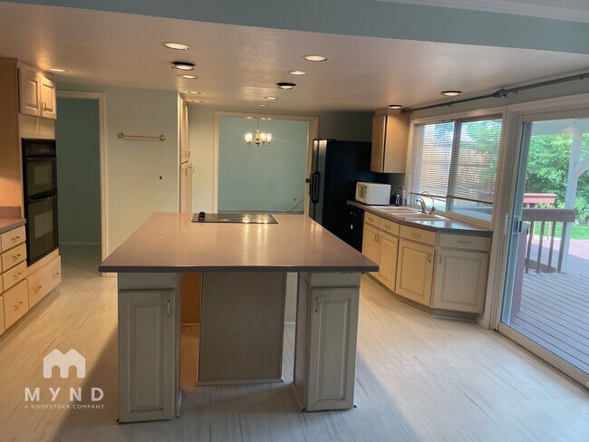 Foto del edificio - 12446 E Amherst Cir