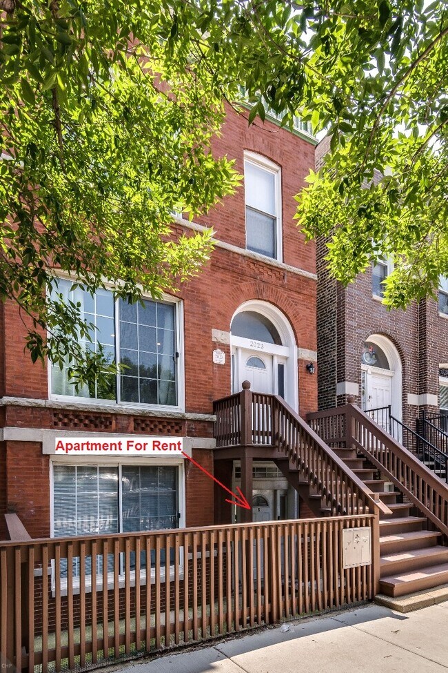 1st Floor - 2023 W Armitage AVE