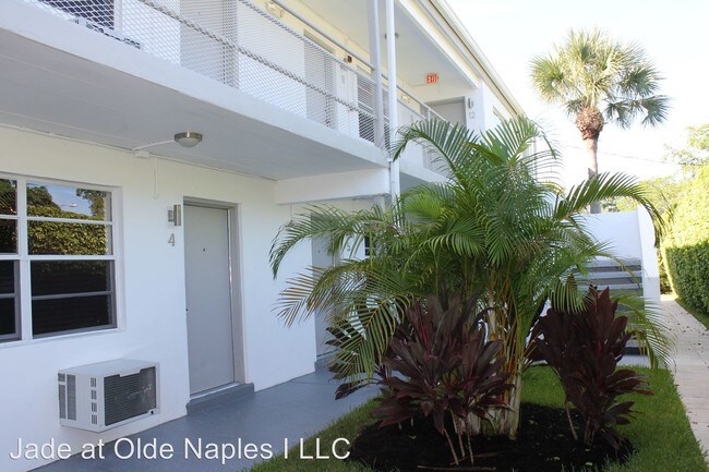 450 11th St N Naples Fl 34102 Condo For Rent In Building Photo 450 11th St N