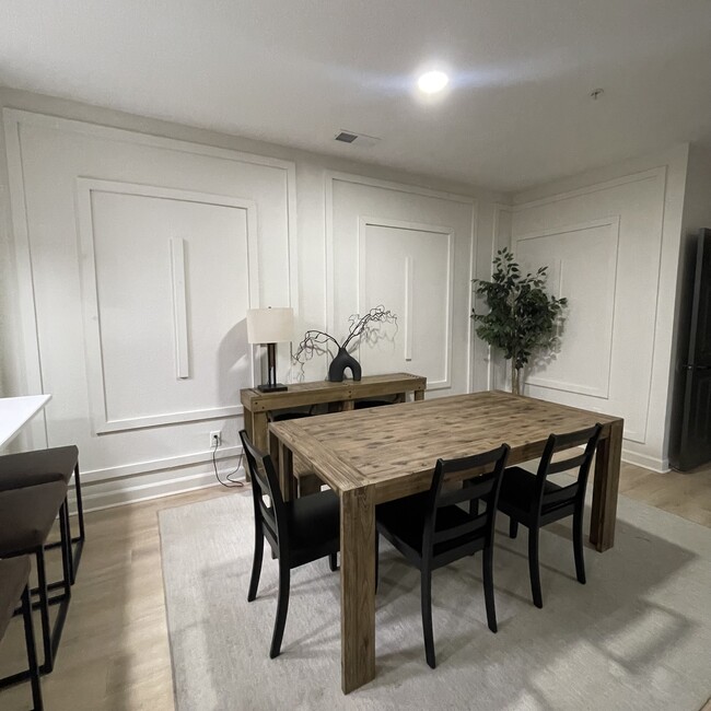 Building Photo - 3176 Feltrim Pl