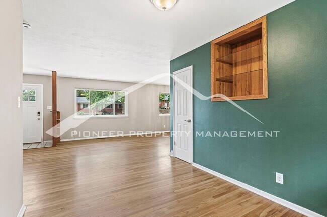 Building Photo - 17 N Garland Ave