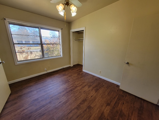 Building Photo - 3503 Porter Ave