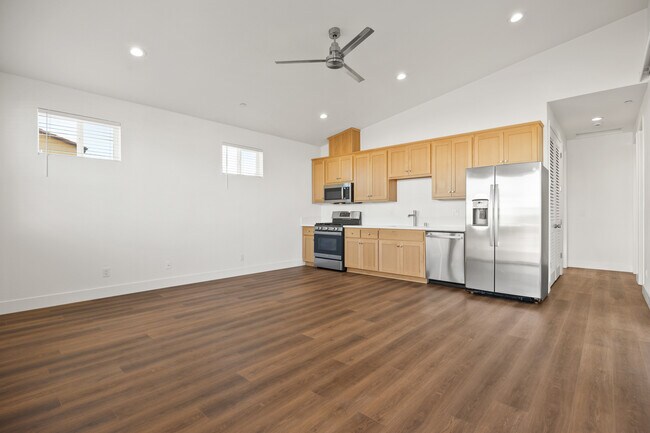 Foto del edificio - 1674 Thea Ave
