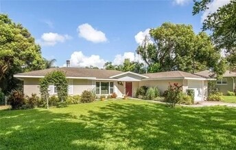 Building Photo - 1505 Overlook Dr