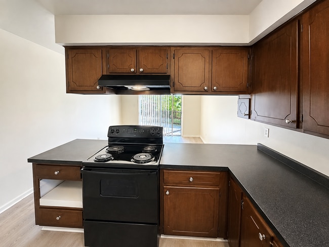 Building Photo - 9122 Tanya Dr