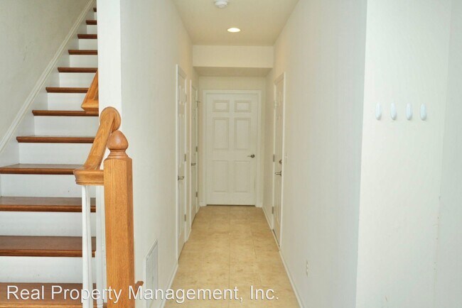 Building Photo - 3 br, 2.5 bath House - 2285 Whittington Dr.