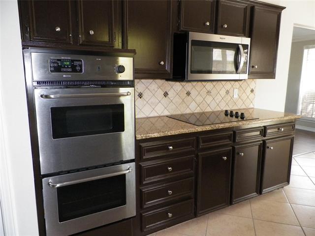 Building Photo - 315 Mockingbird Dr