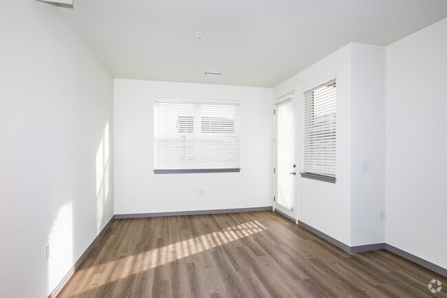 A2 - Living Room - Polaris